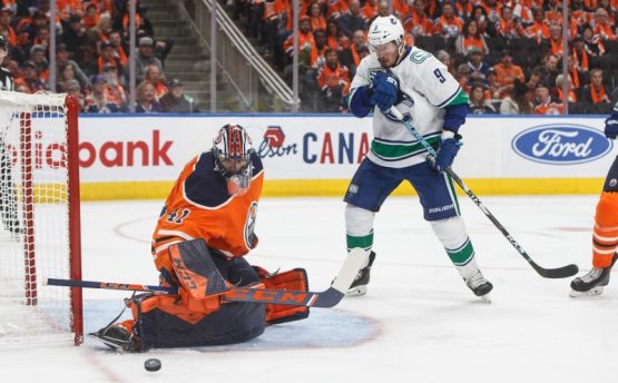 Oilers Vs Canucks 2019