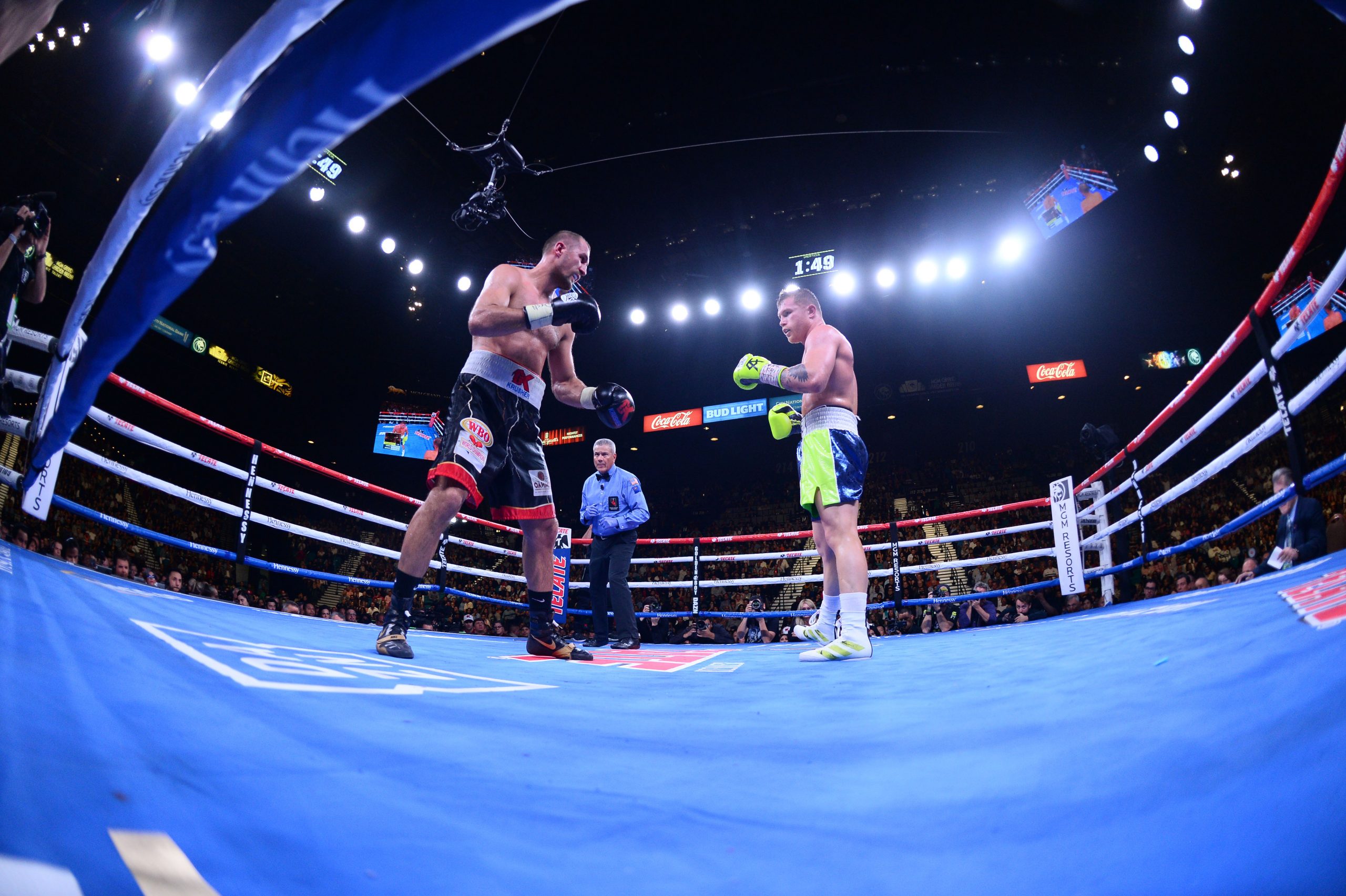 Boxing: Canelo vs Kovalev