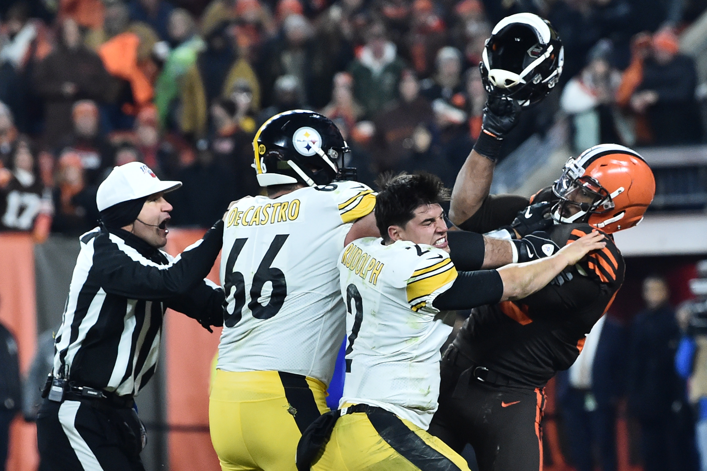 NFL: Pittsburgh Steelers at Cleveland Browns
