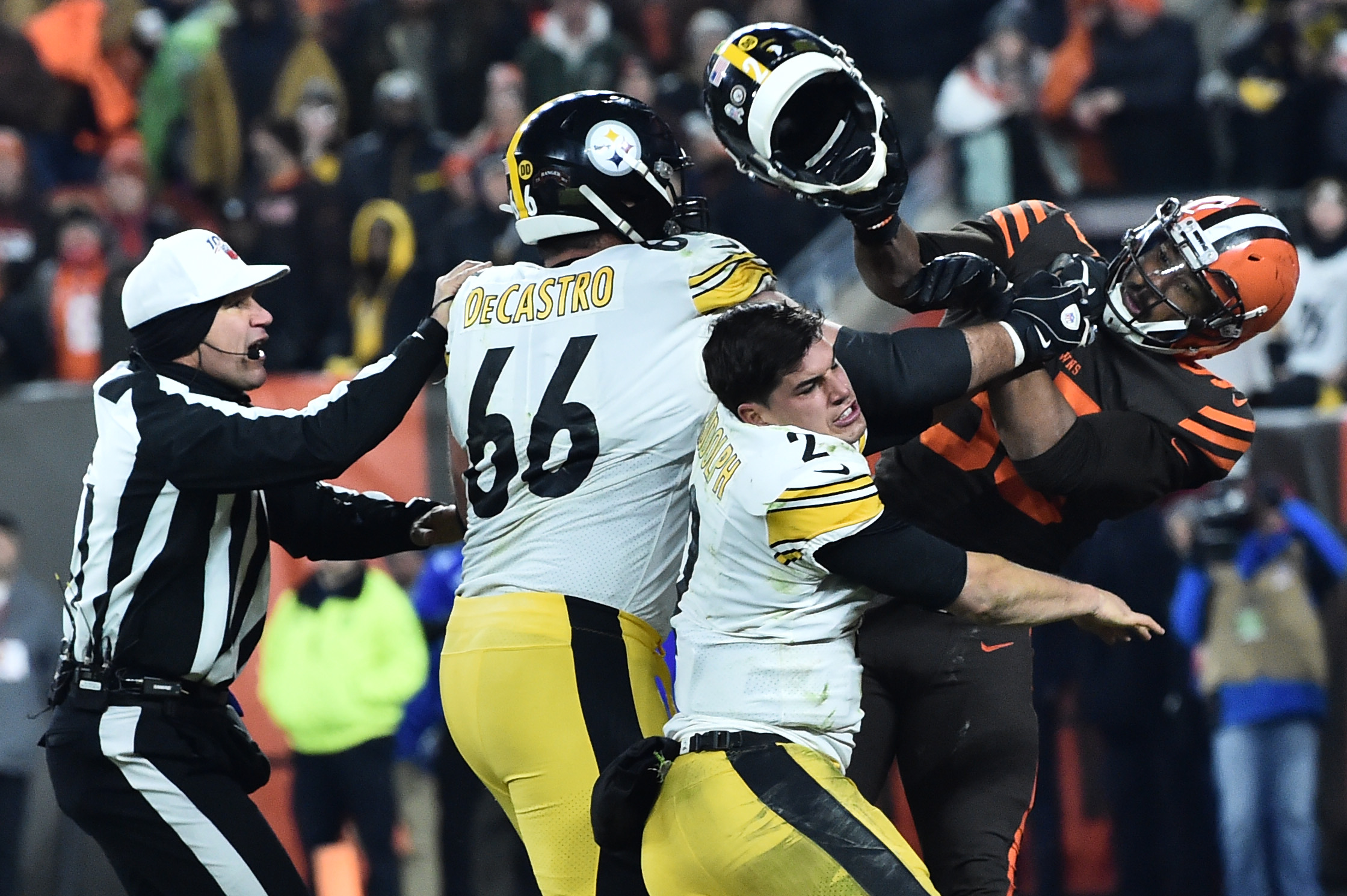 NFL: Pittsburgh Steelers at Cleveland Browns