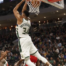 giannis antetokounmpo