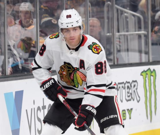 NHL: Chicago Blackhawks at Boston Bruins
