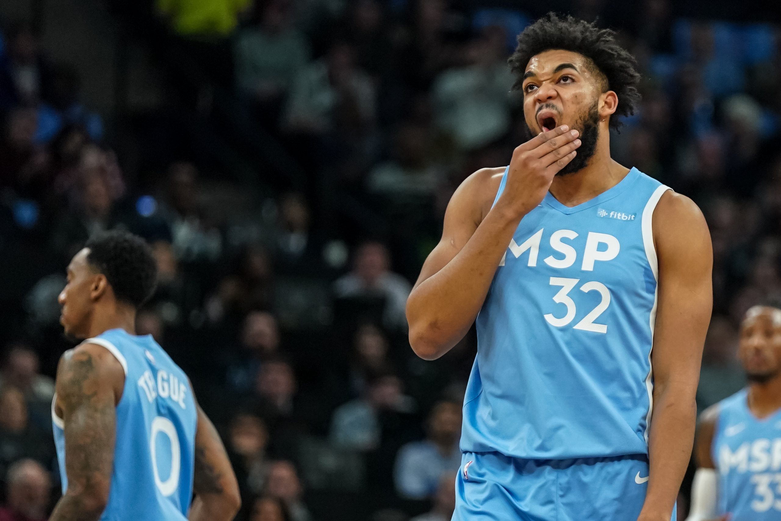 NBA: Los Angeles Clippers at Minnesota Timberwolves