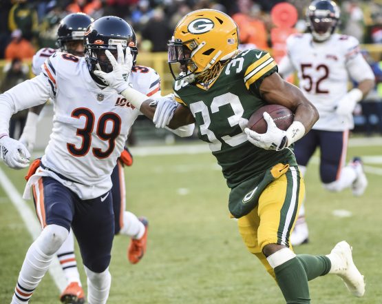 NFL: Chicago Bears at Green Bay Packers