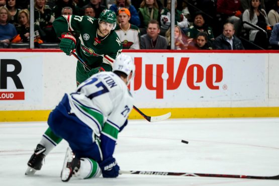 NHL: Vancouver Canucks at Minnesota Wild