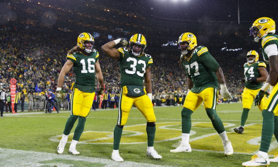 NFL: Carolina Panthers at Green Bay Packers