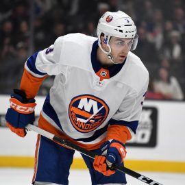 NHL: New York Islanders at Los Angeles Kings