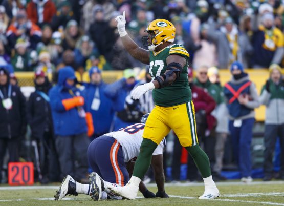 NFL: Chicago Bears at Green Bay Packers