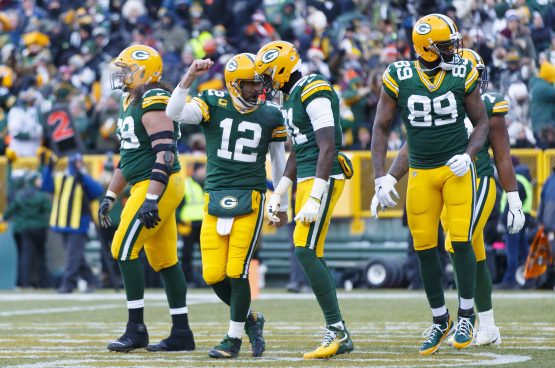 NFL: Chicago Bears at Green Bay Packers
