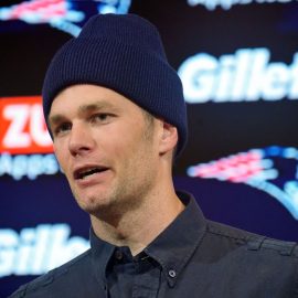 NFL: AFC Wild Card-Tennessee Titans at New England Patriots