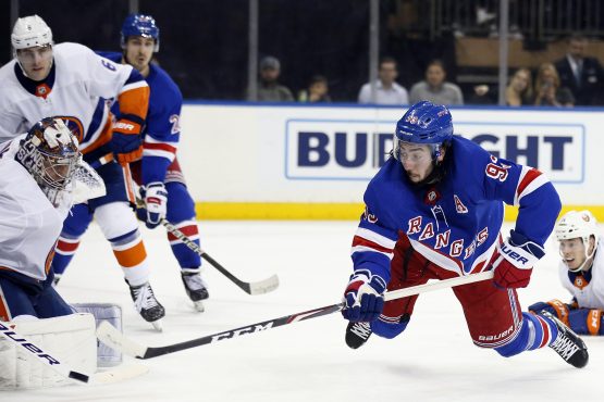 NHL: New York Islanders at New York Rangers