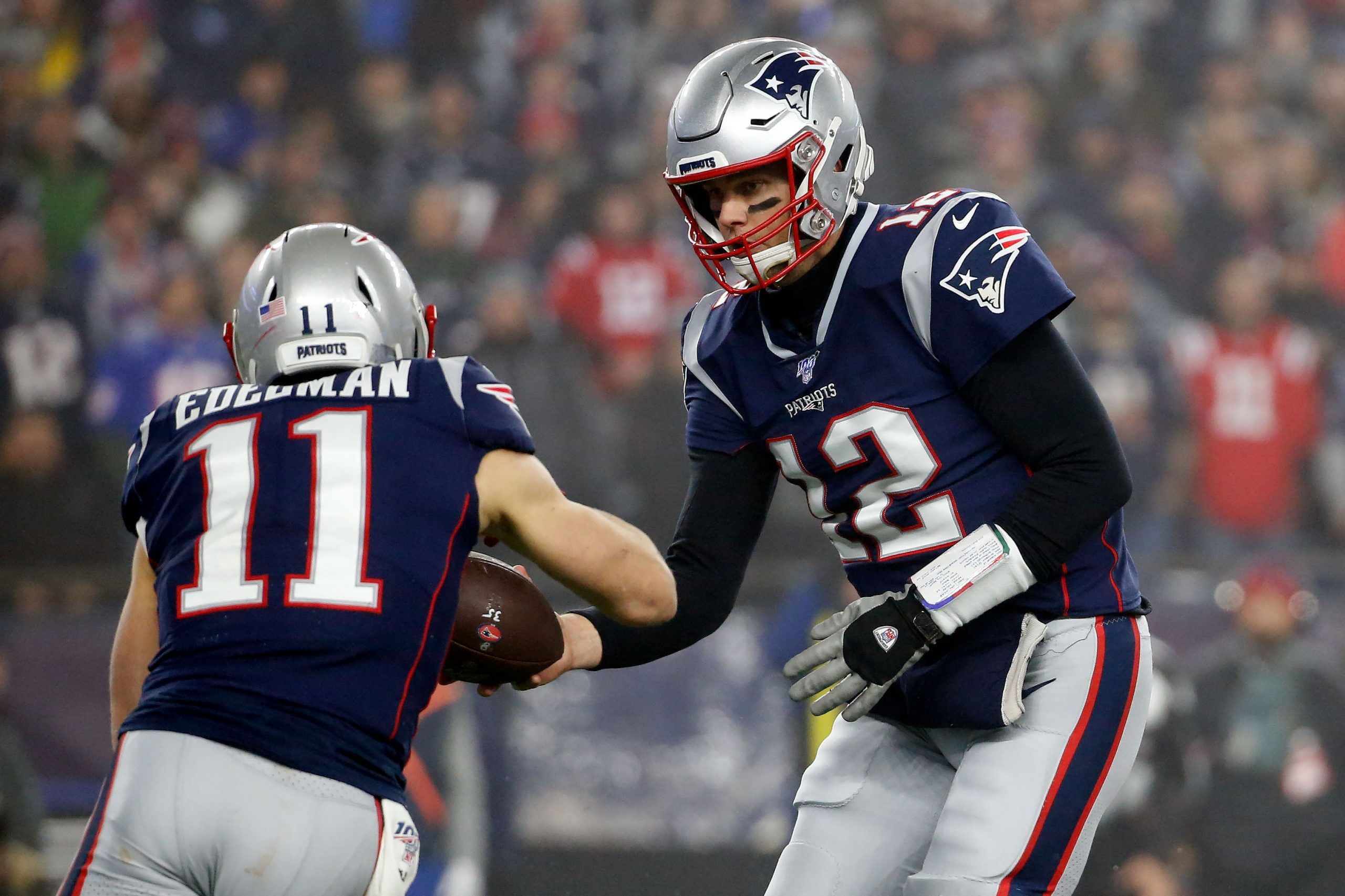 NFL: AFC Wild Card-Tennessee Titans at New England Patriots