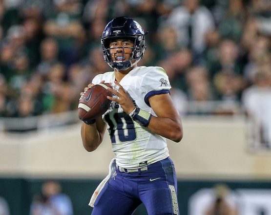 NCAA Football: Utah State at Michigan State