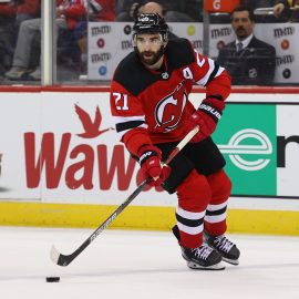 NHL: Pittsburgh Penguins at New Jersey Devils