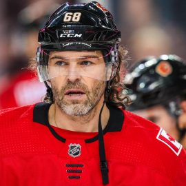 NHL: Chicago Blackhawks at Calgary Flames