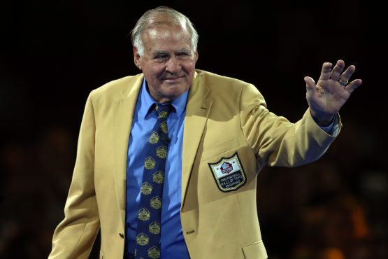 NFL: Pro Football Hall of Fame-Enshrinees' Gold Jacket Dinner