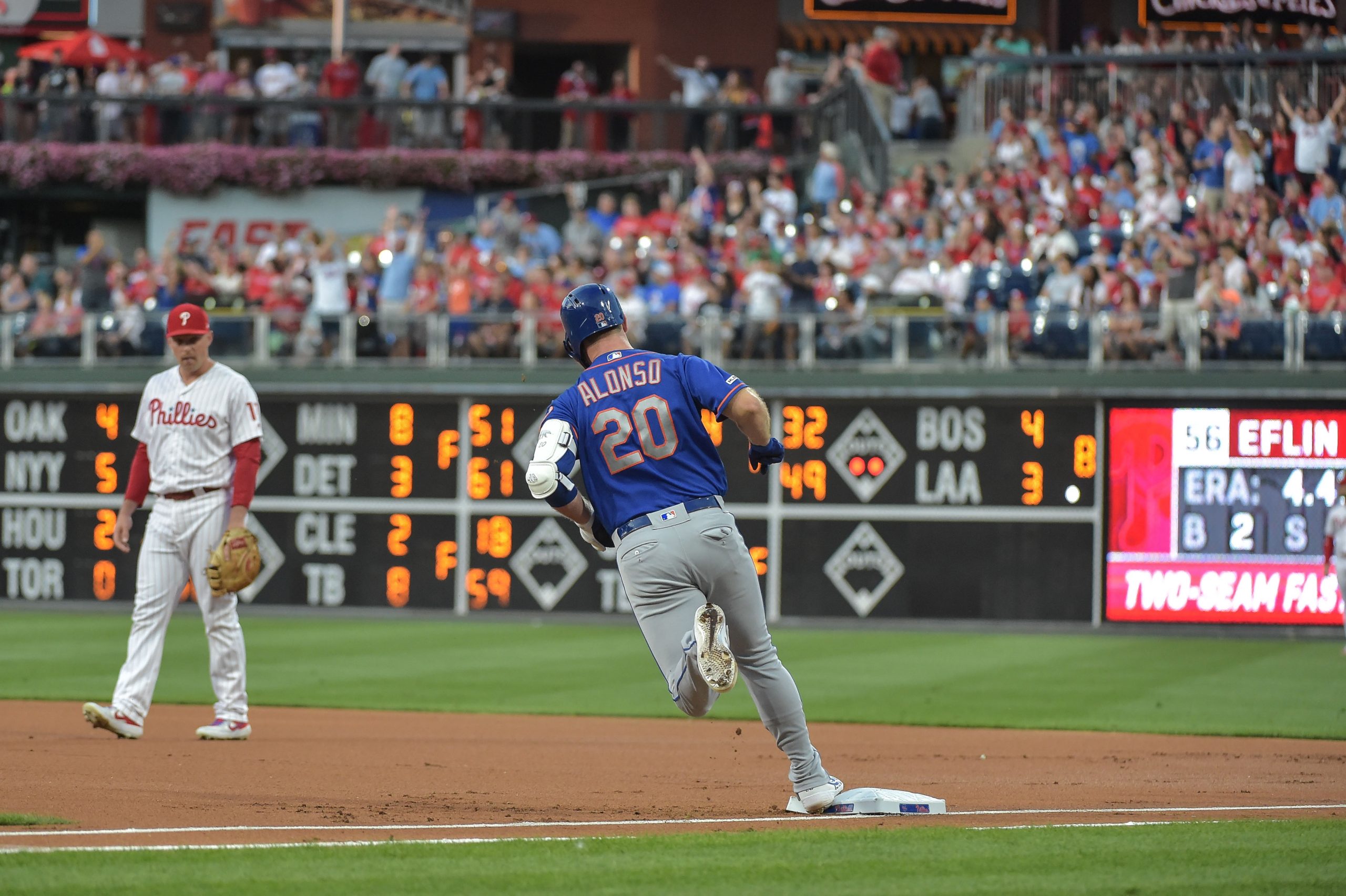 MLB: New York Mets at Philadelphia Phillies