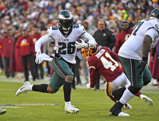 NFL: Philadelphia Eagles at Washington Redskins