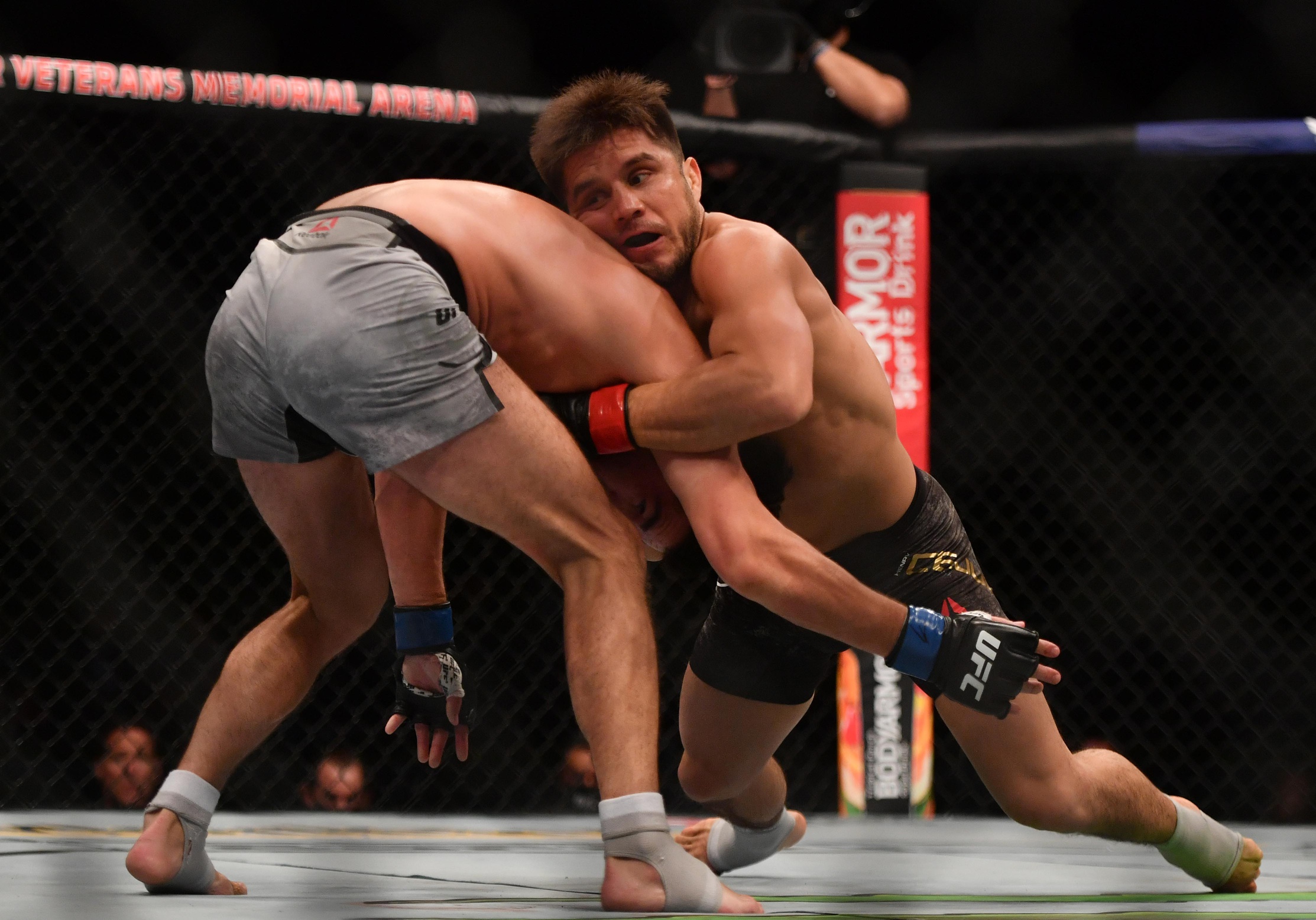 henry cejudo dominick cruz