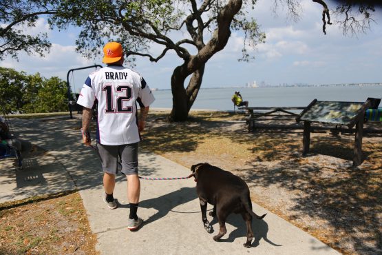 NFL: Tampa Bay Welcomes Tom Brady