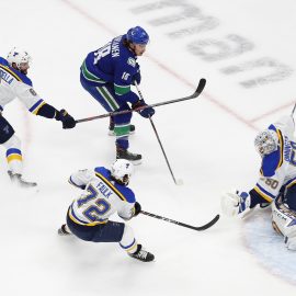 Blues-Canucks-2020