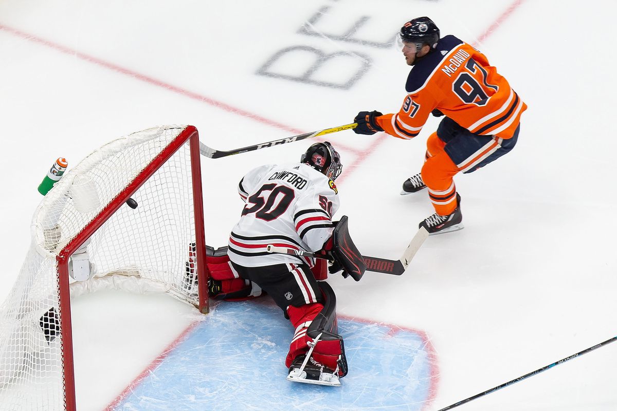 Oilers Hawks Game 3