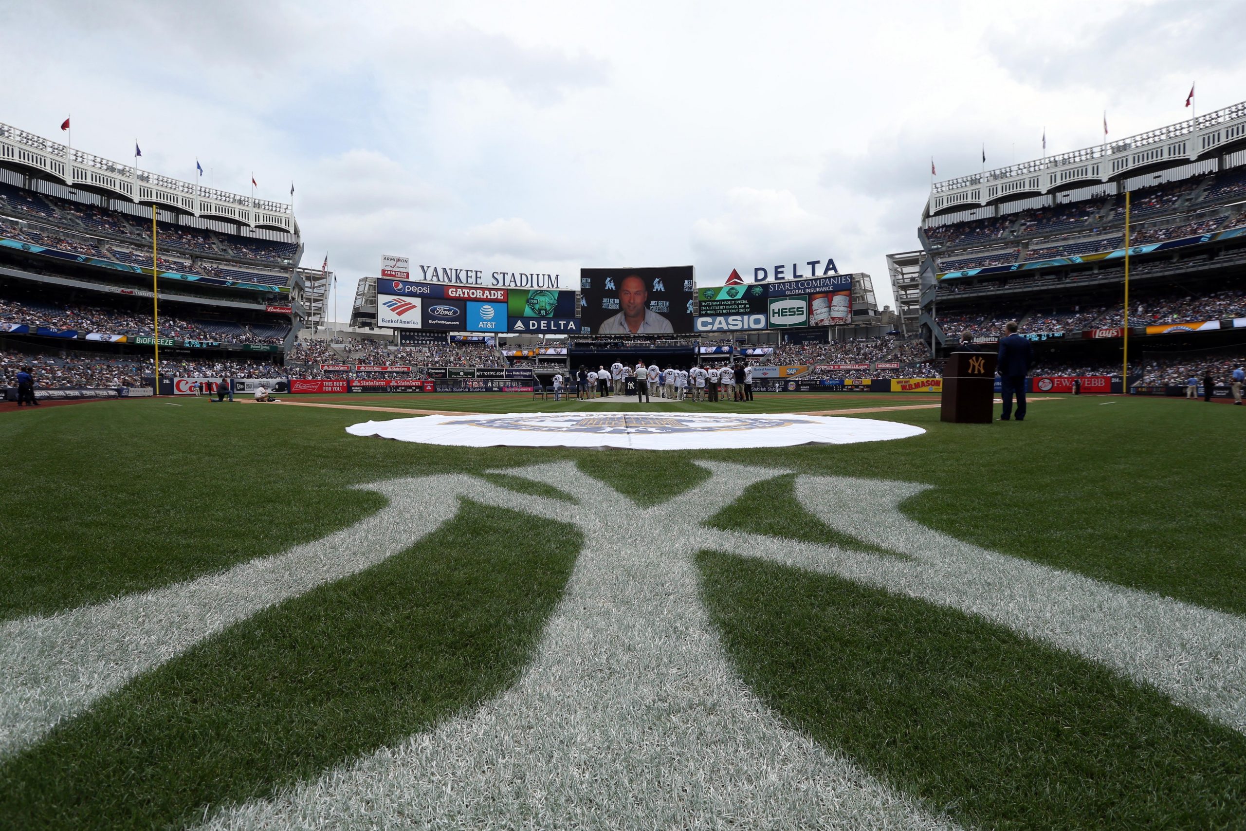 MLB: Toronto Blue Jays at New York Yankees