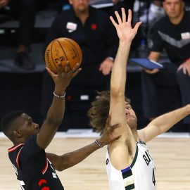 chris boucher robin lopez