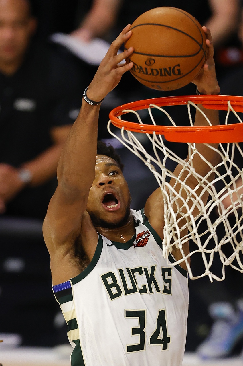 giannis antetokounmpo