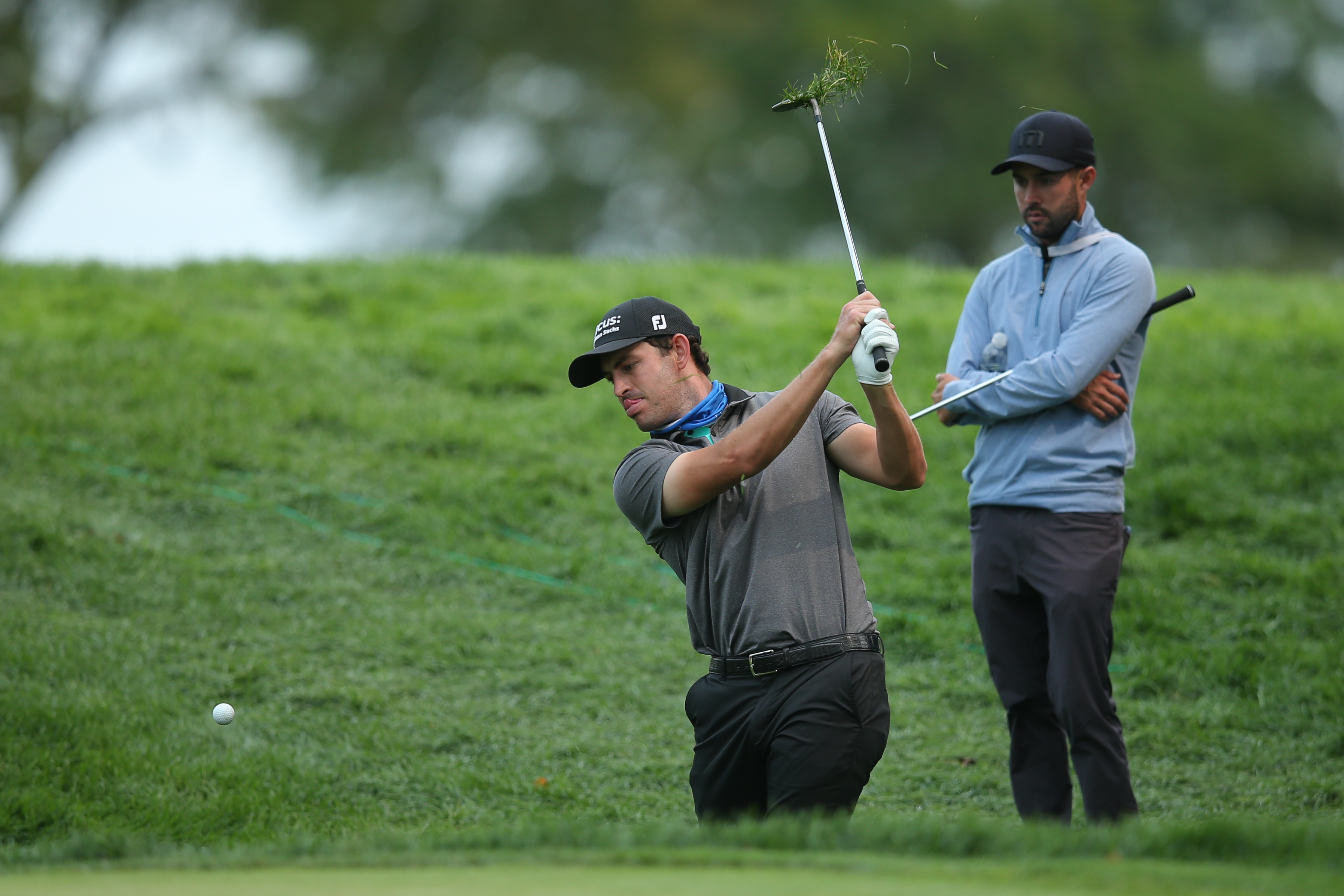 Top Five Reasons to Take up Golf this Summer