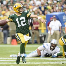 NFL: Detroit Lions at Green Bay Packers