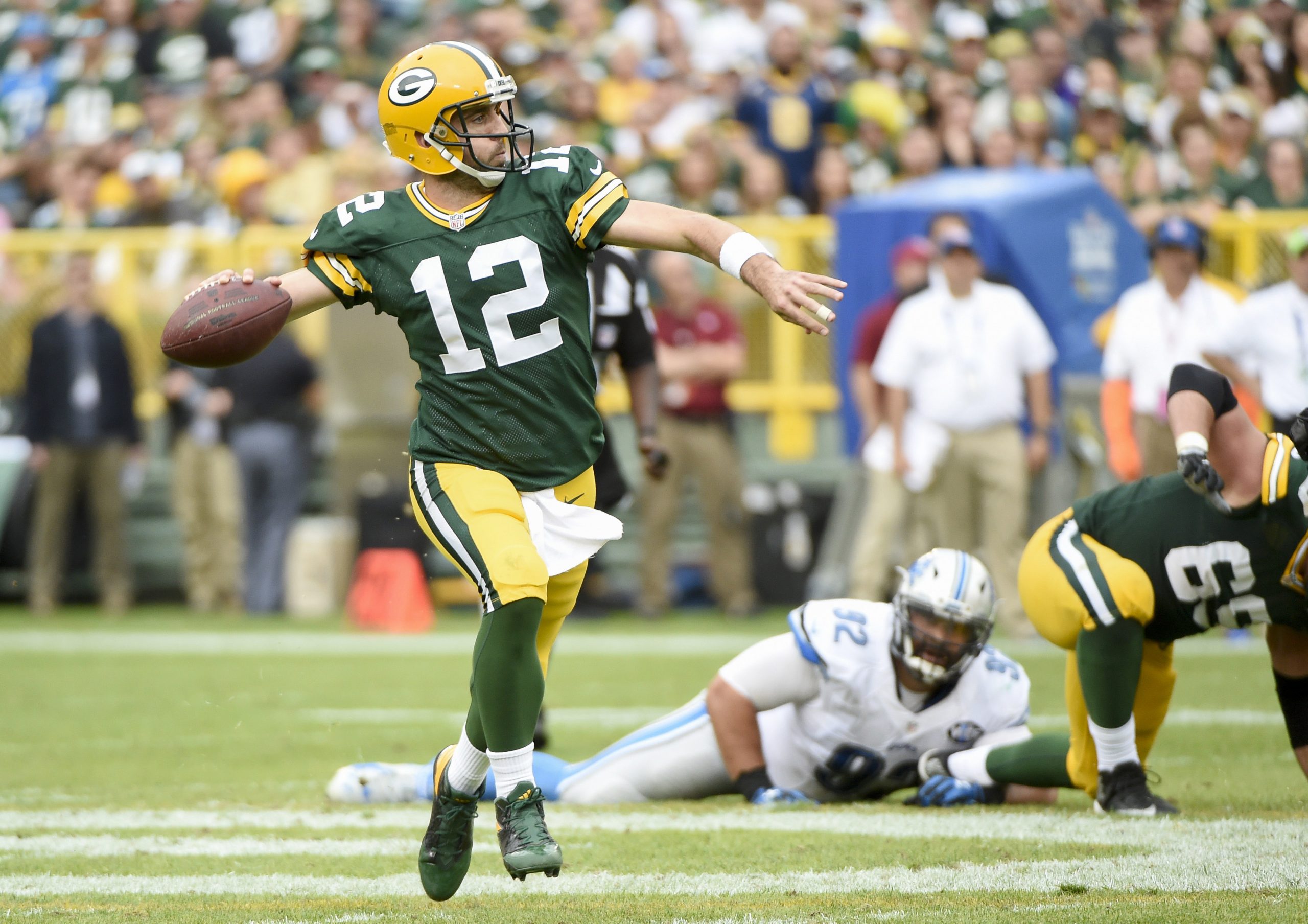 NFL: Detroit Lions at Green Bay Packers