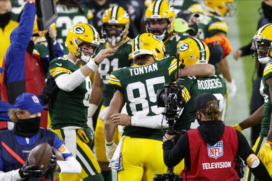 NFL: Atlanta Falcons at Green Bay Packers