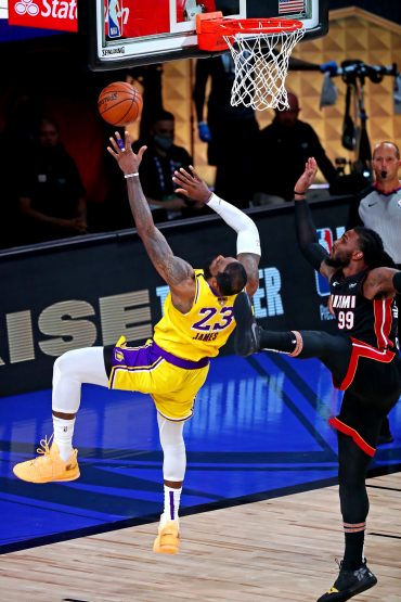 lebron james jae crowder