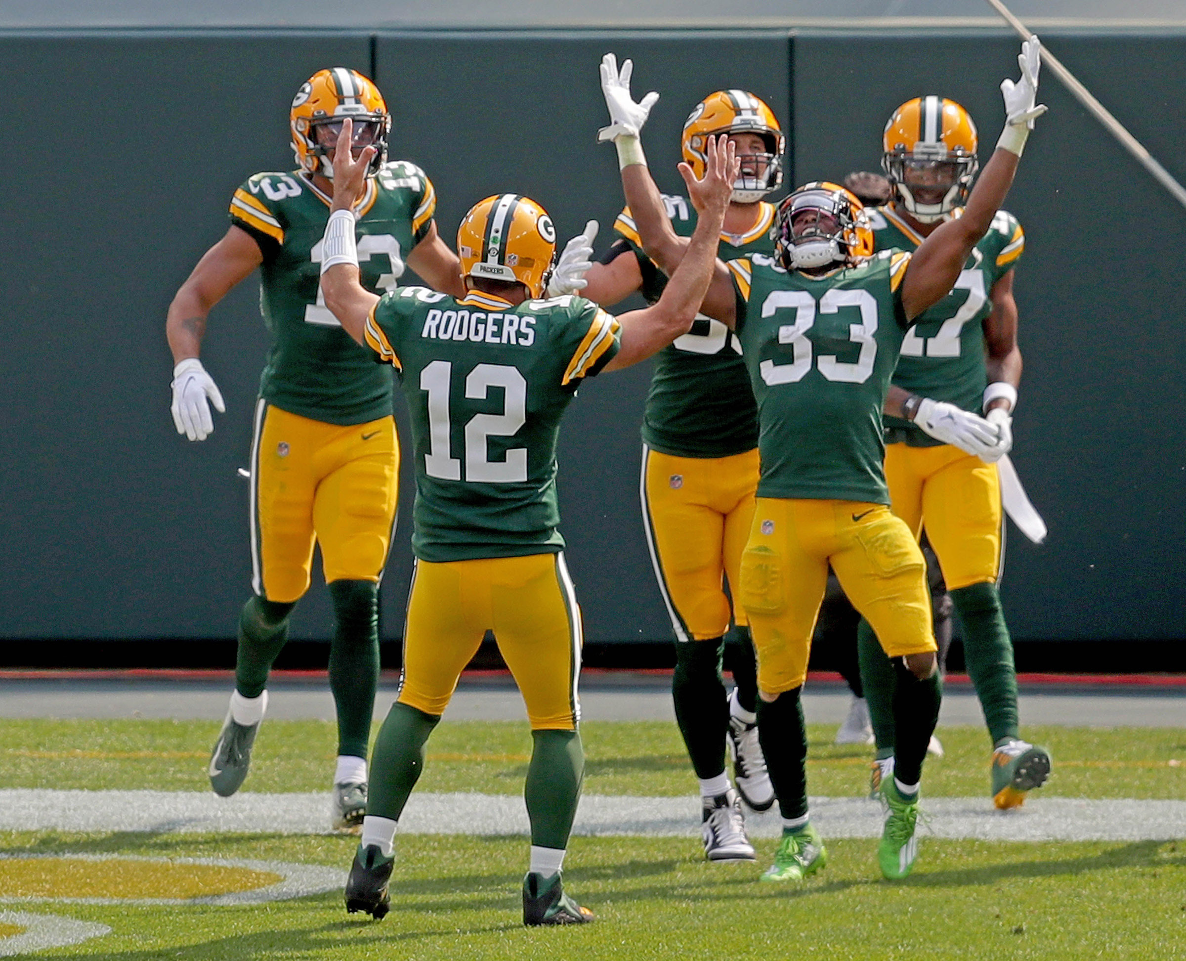 NFL: Detroit Lions at Green Bay Packers