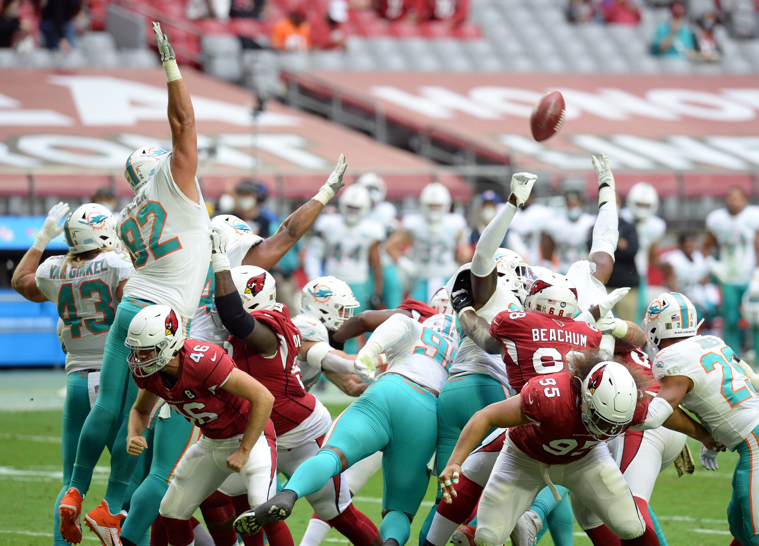NFL: Miami Dolphins at Arizona Cardinals