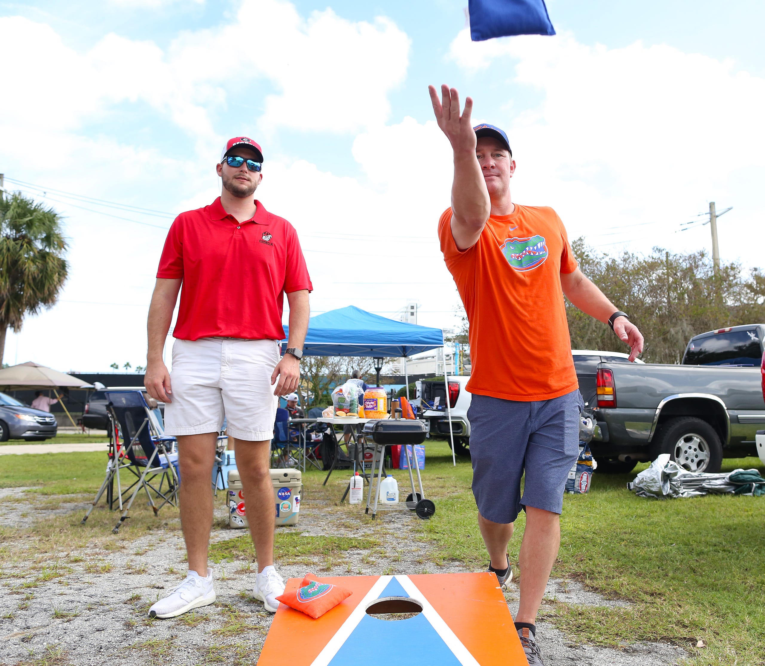 The Dos And Don'ts Of Tailgating On Game Day