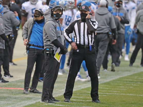 NFL: Detroit Lions at Chicago Bears