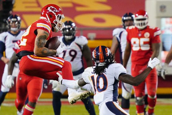 NFL: Denver Broncos at Kansas City Chiefs