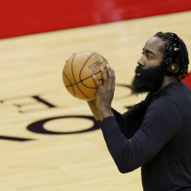 NBA: Preseason-San Antonio Spurs at Houston Rockets