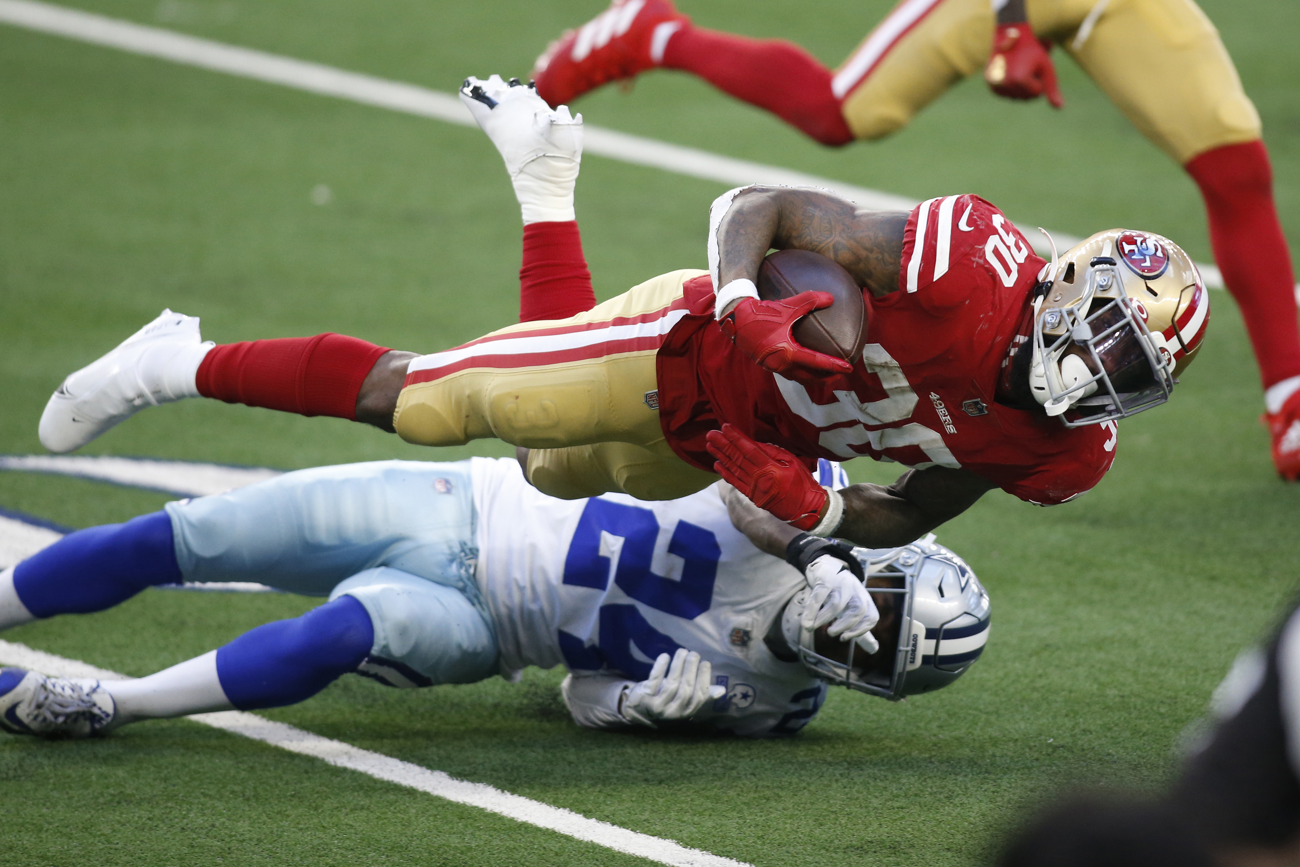 Fantasy Football Sleepers Prediction for Week 15 NFL 2020