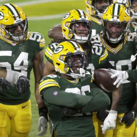 NFL: Chicago Bears at Green Bay Packers