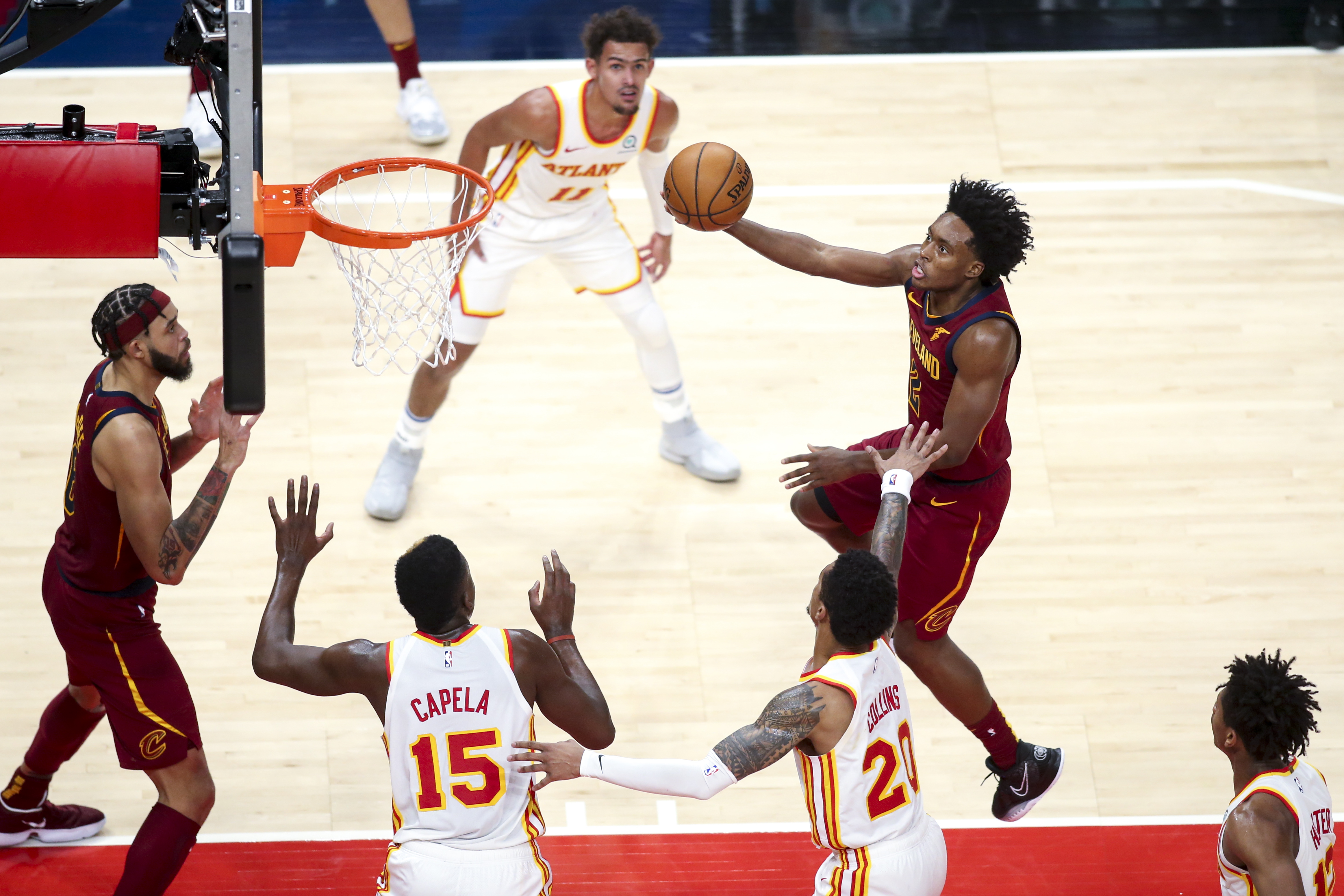Can You Play Pro Basketball Indoors?