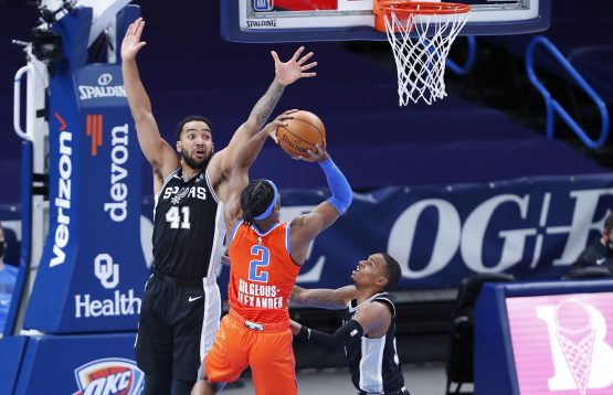 NBA: San Antonio Spurs at Oklahoma City Thunder
