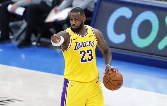NBA: Los Angeles Lakers at Oklahoma City Thunder
