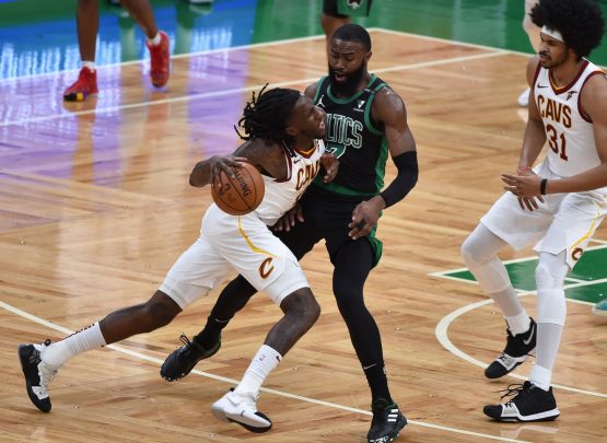 NBA: Cleveland Cavaliers at Boston Celtics