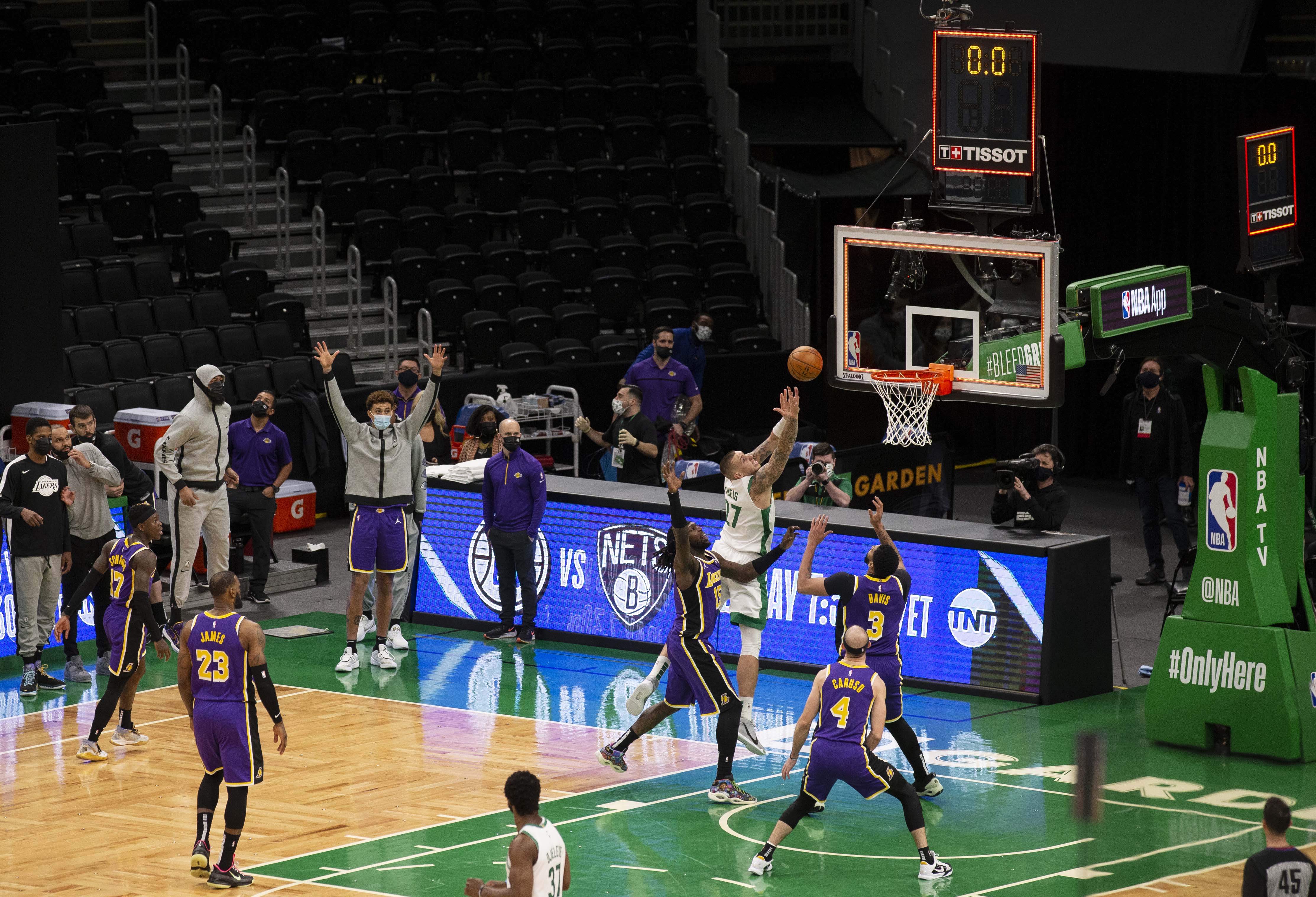 Kemba Walker: 'I got into my own head' during Boston Celtics loss to Los Angeles Lakers