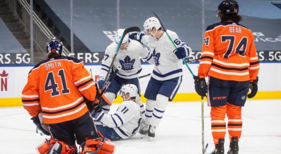 Leafs Beat Oil