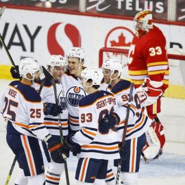 Oilers Beat Flames