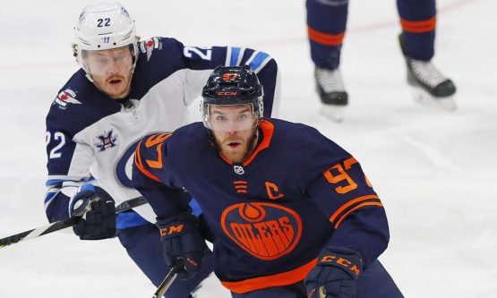 Oilers vs Jets 2021